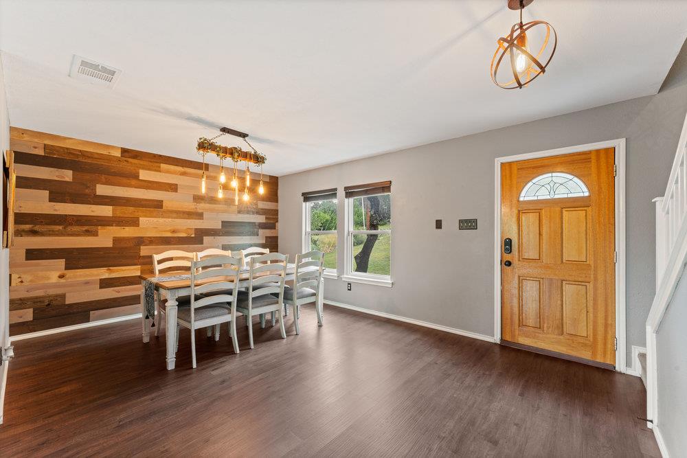 310 Spacious Sky, San Antonio, TX 78260