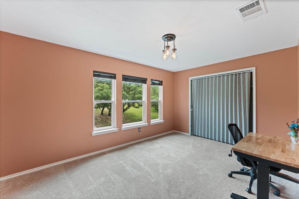 310 Spacious Sky, San Antonio, TX 78260