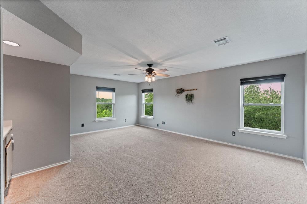 310 Spacious Sky, San Antonio, TX 78260