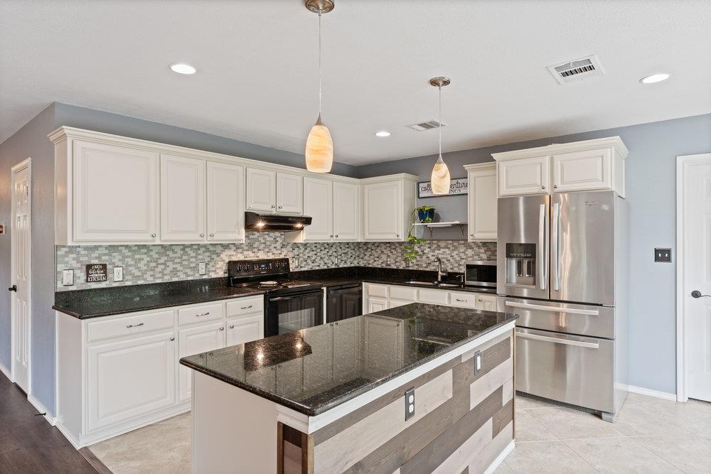310 Spacious Sky, San Antonio, TX 78260