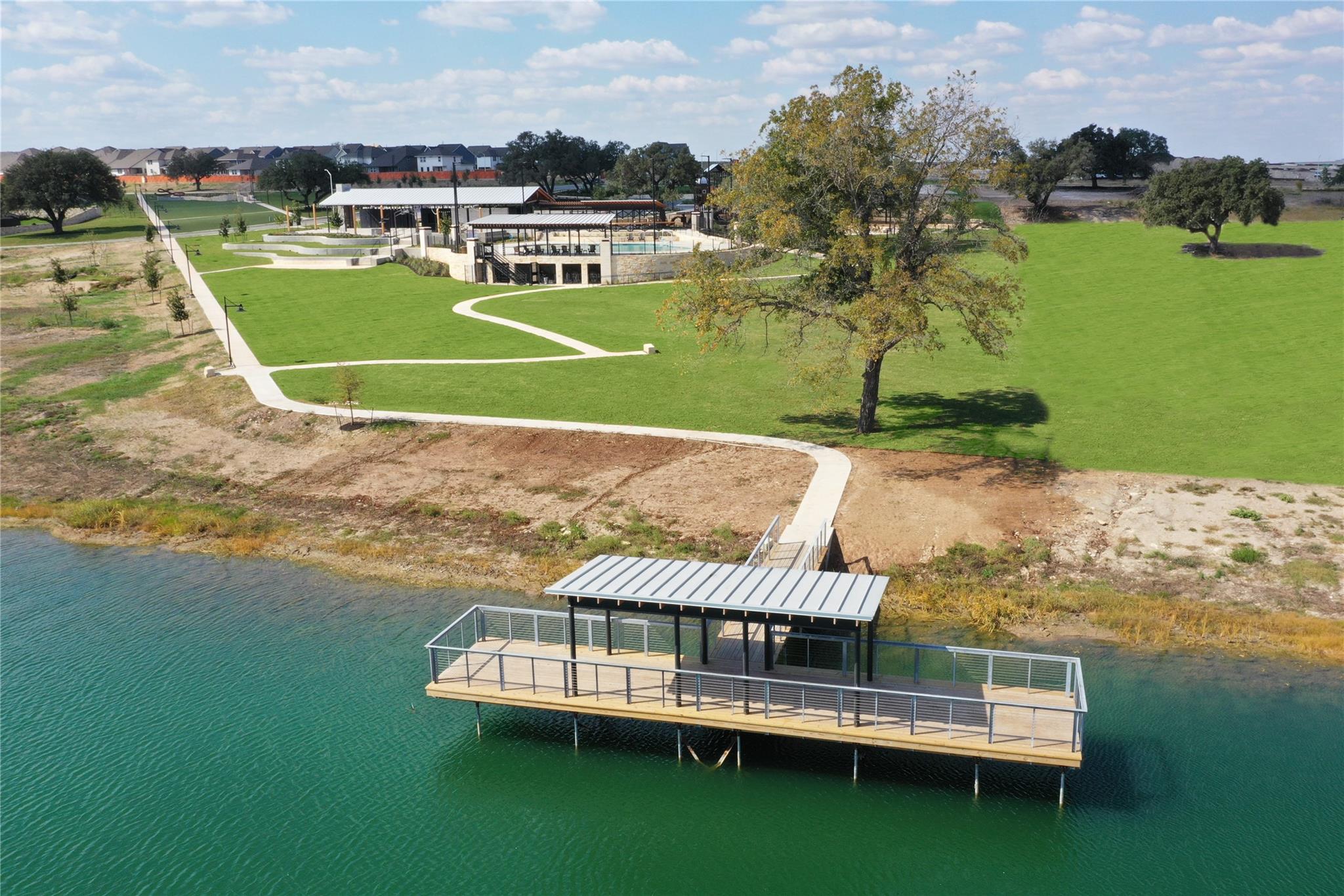 905 South Hemingway Loop, Liberty Hill, TX 78642