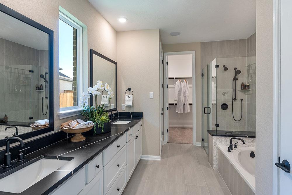 136 Amber Oak Ln, Georgetown, TX 78628