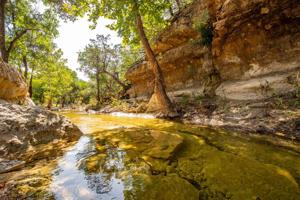 23642 & 23644 Nameless Rd, Leander, TX 78641
