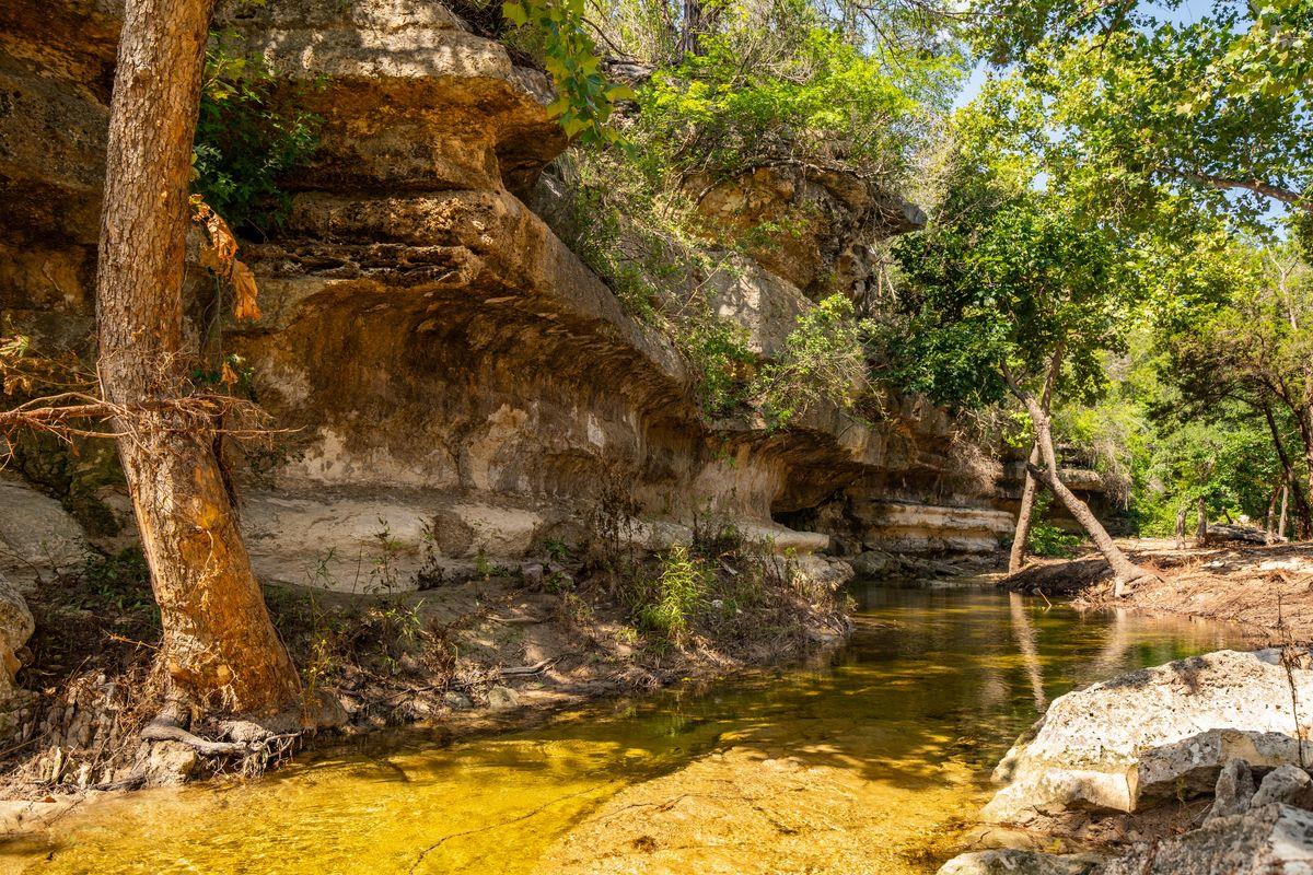 23642 & 23644 Nameless Rd, Leander, TX 78641