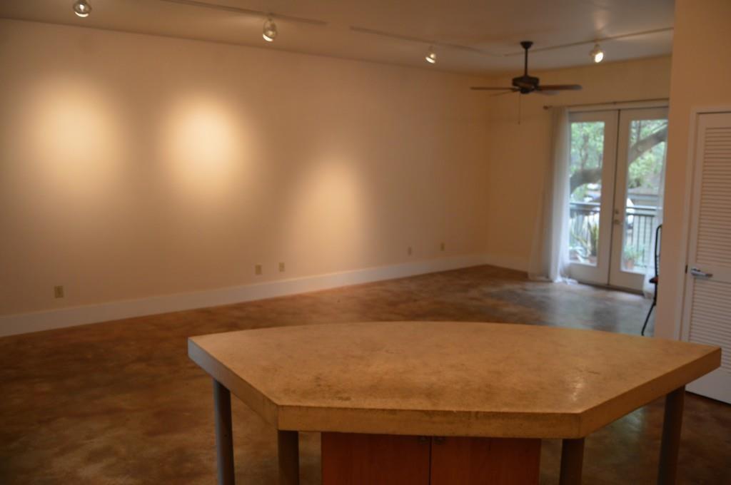 911 Keith Ln # 2, Austin, TX 78705
