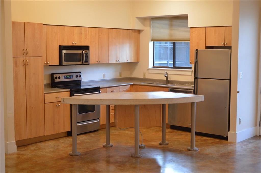 911 Keith Ln # 2, Austin, TX 78705