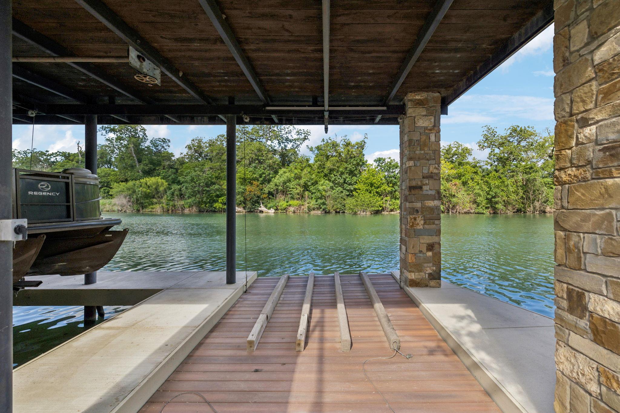 662 Brooke Ashley, New Braunfels, TX 78130