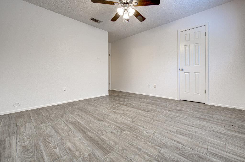 1900 Rawhide Dr # C, Round Rock, TX 78681