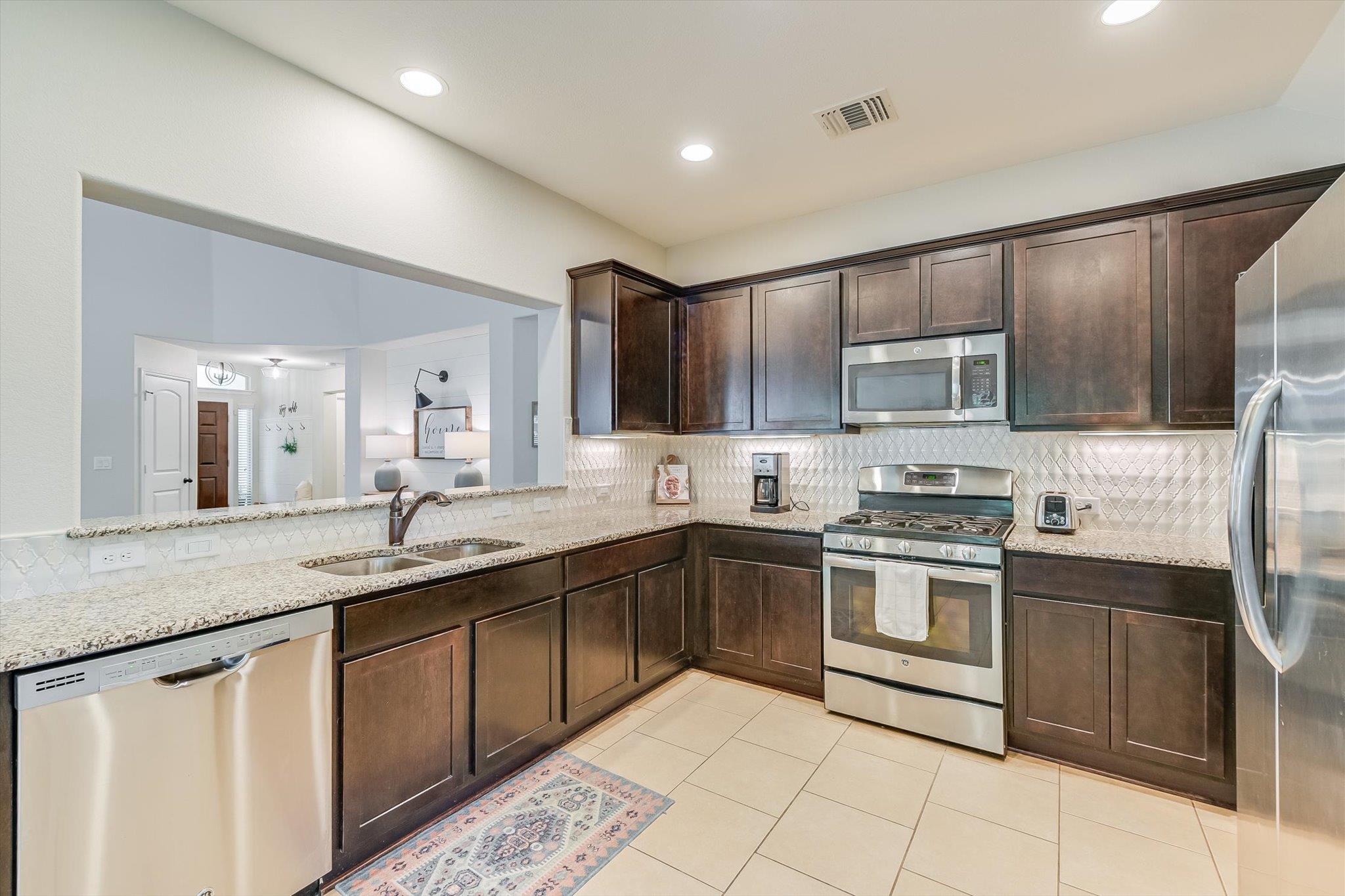 609 Joppa Rd, Leander, TX 78641