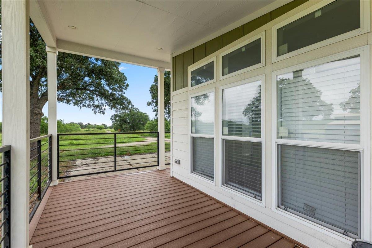 267 Linam Ln, Cedar Creek, TX 78612
