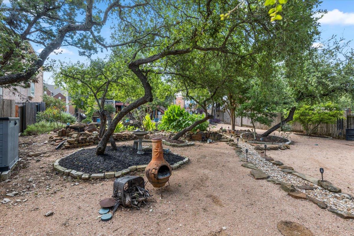 7600 Covered Bridge Dr, Austin, TX 78736