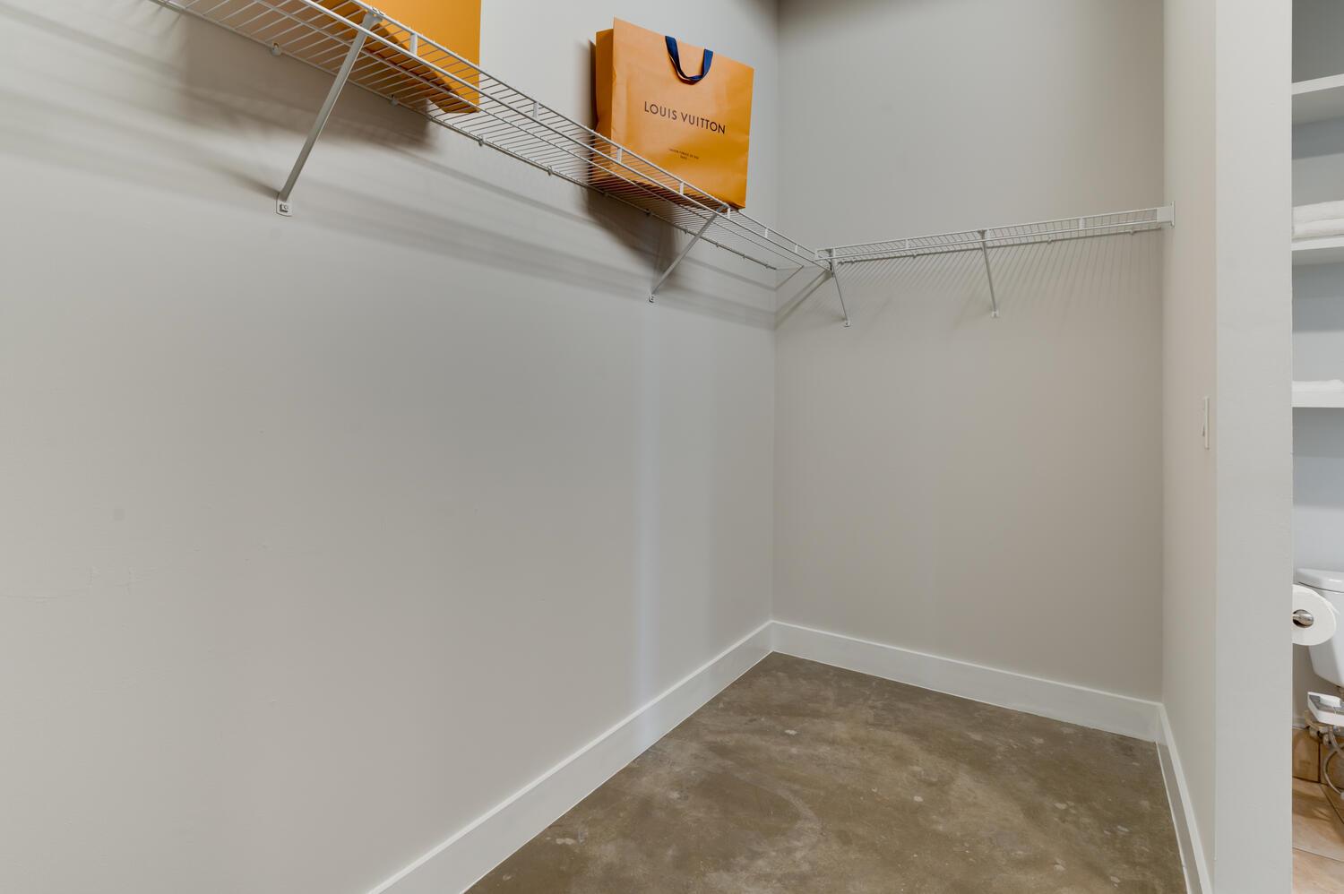 800 W. 5th St # 809, Austin, TX 78703