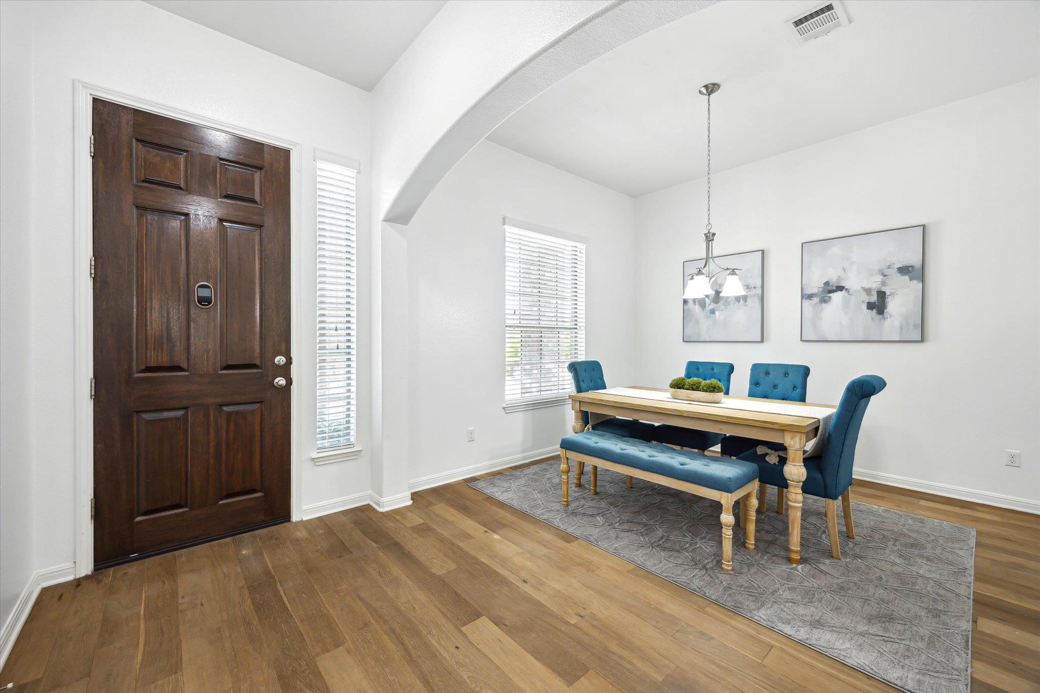 2216 Lookout Knoll Dr, Leander, TX 78641