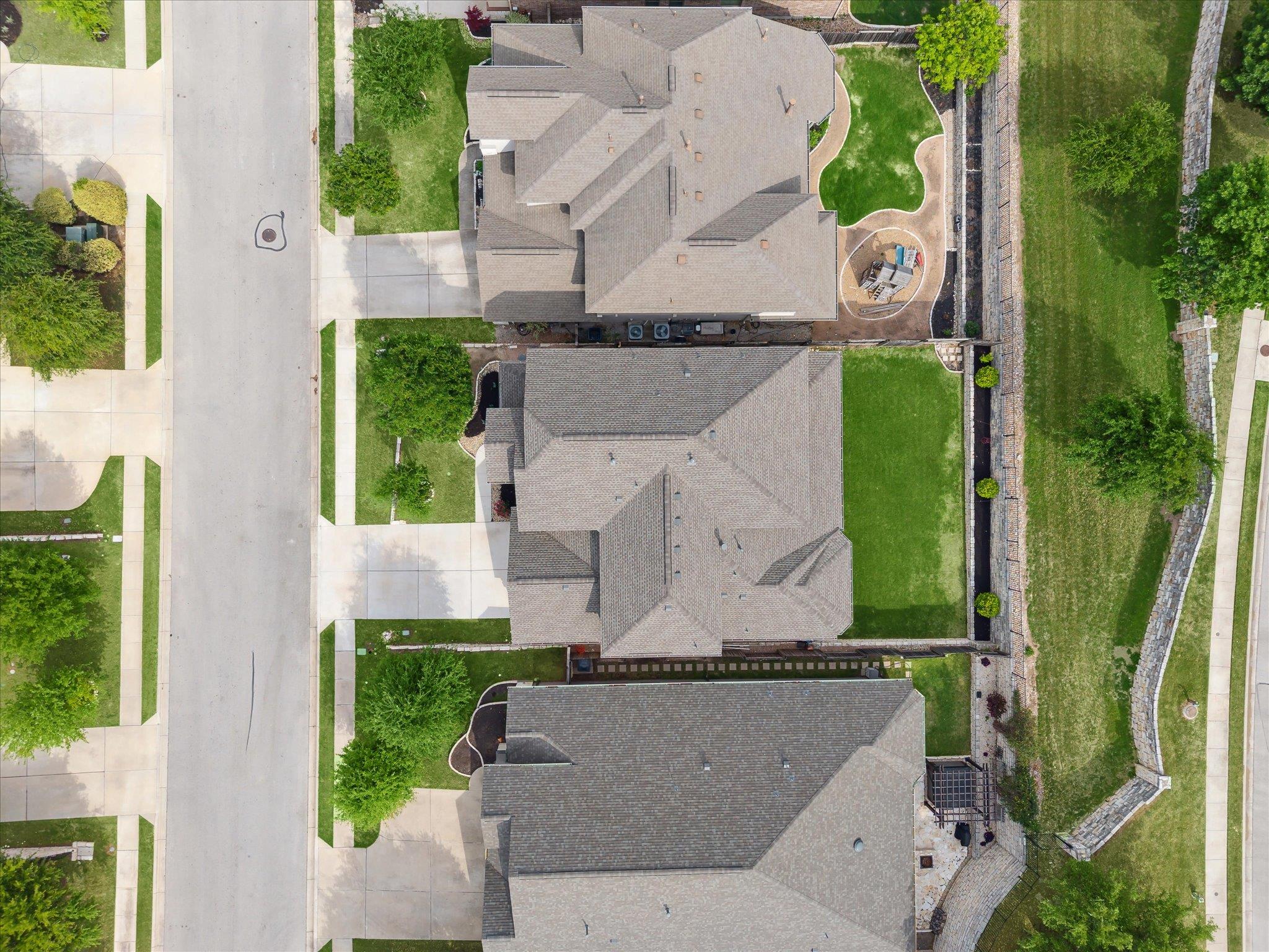 2216 Lookout Knoll Dr, Leander, TX 78641