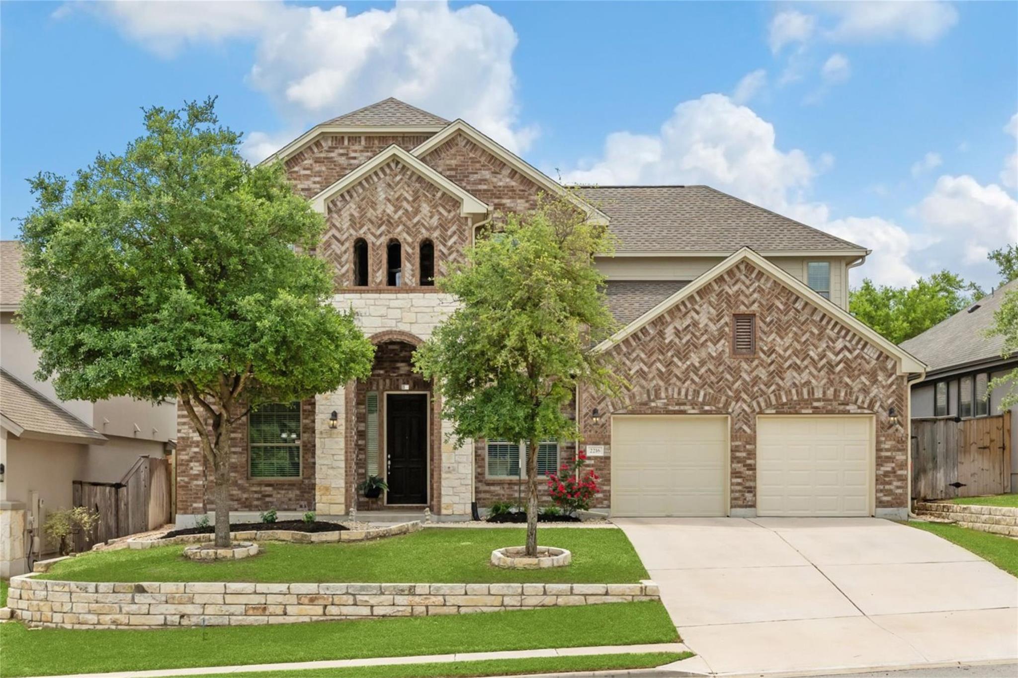 2216 Lookout Knoll Dr, Leander, TX 78641