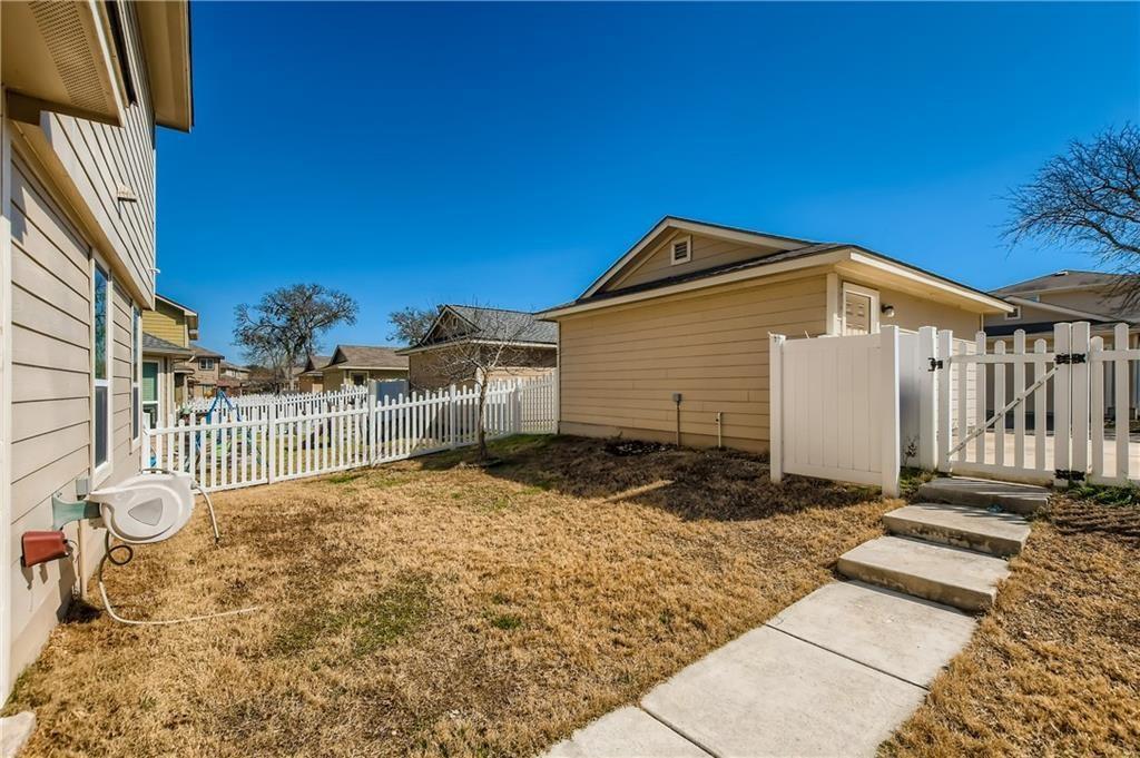 657 Heritage Springs Trl, Round Rock, TX 78664