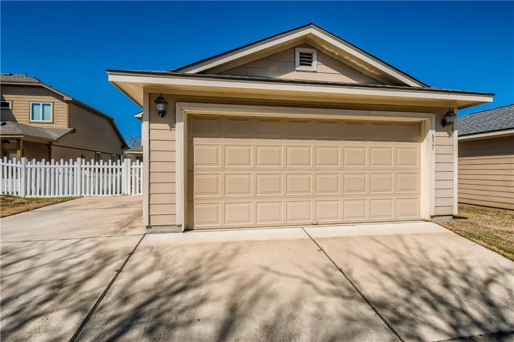 657 Heritage Springs Trl, Round Rock, TX 78664