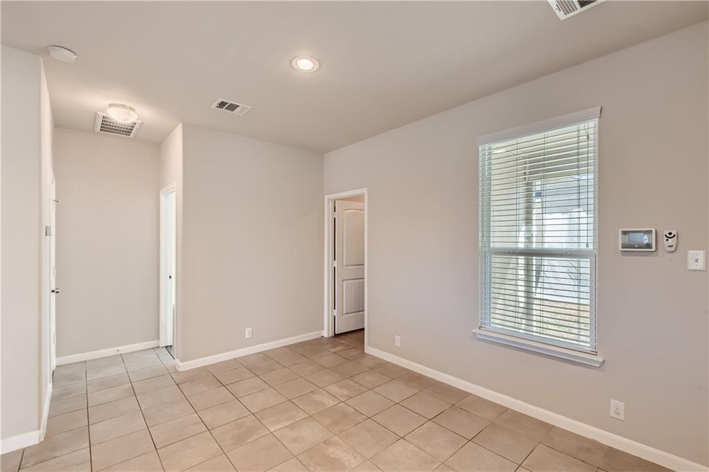 657 Heritage Springs Trl, Round Rock, TX 78664