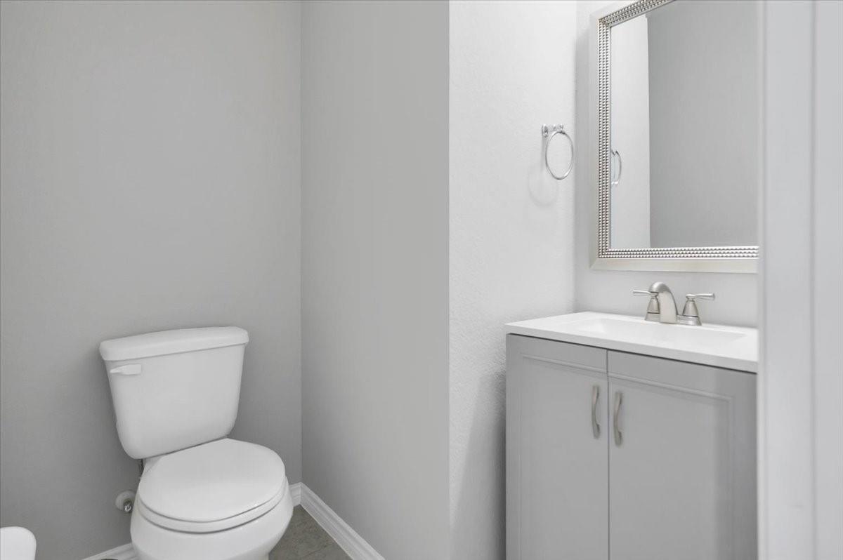 125 Harborside Dr # 102, San Marcos, TX 78666