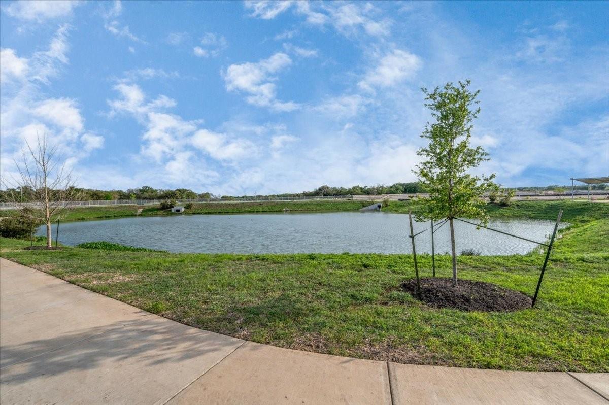 125 Harborside Dr # 102, San Marcos, TX 78666