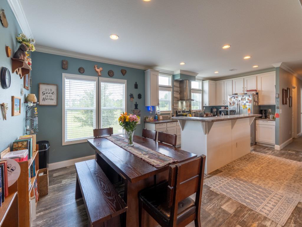 4220 Old McMahan Rd, Lockhart, TX 78644