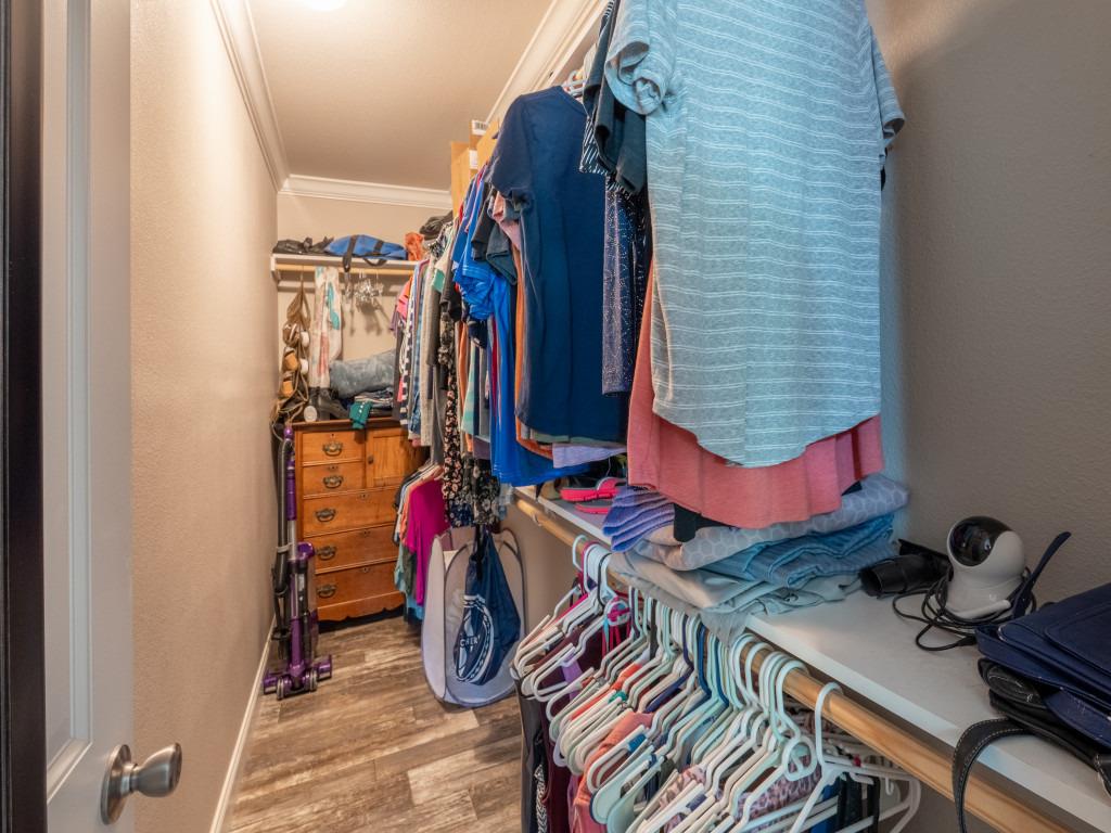 4220 Old McMahan Rd, Lockhart, TX 78644