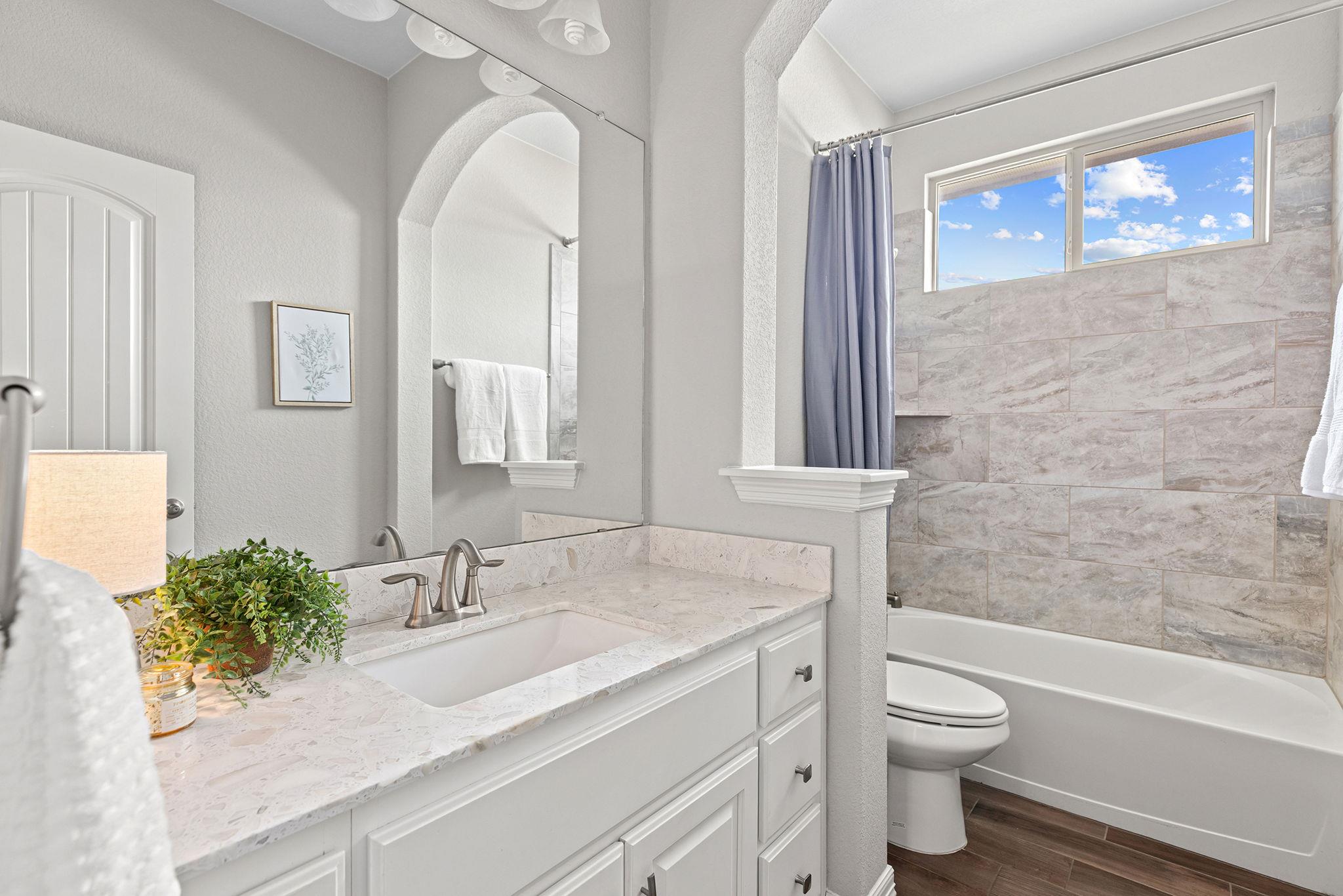 101 San Michelle Cv, Georgetown, TX 78628