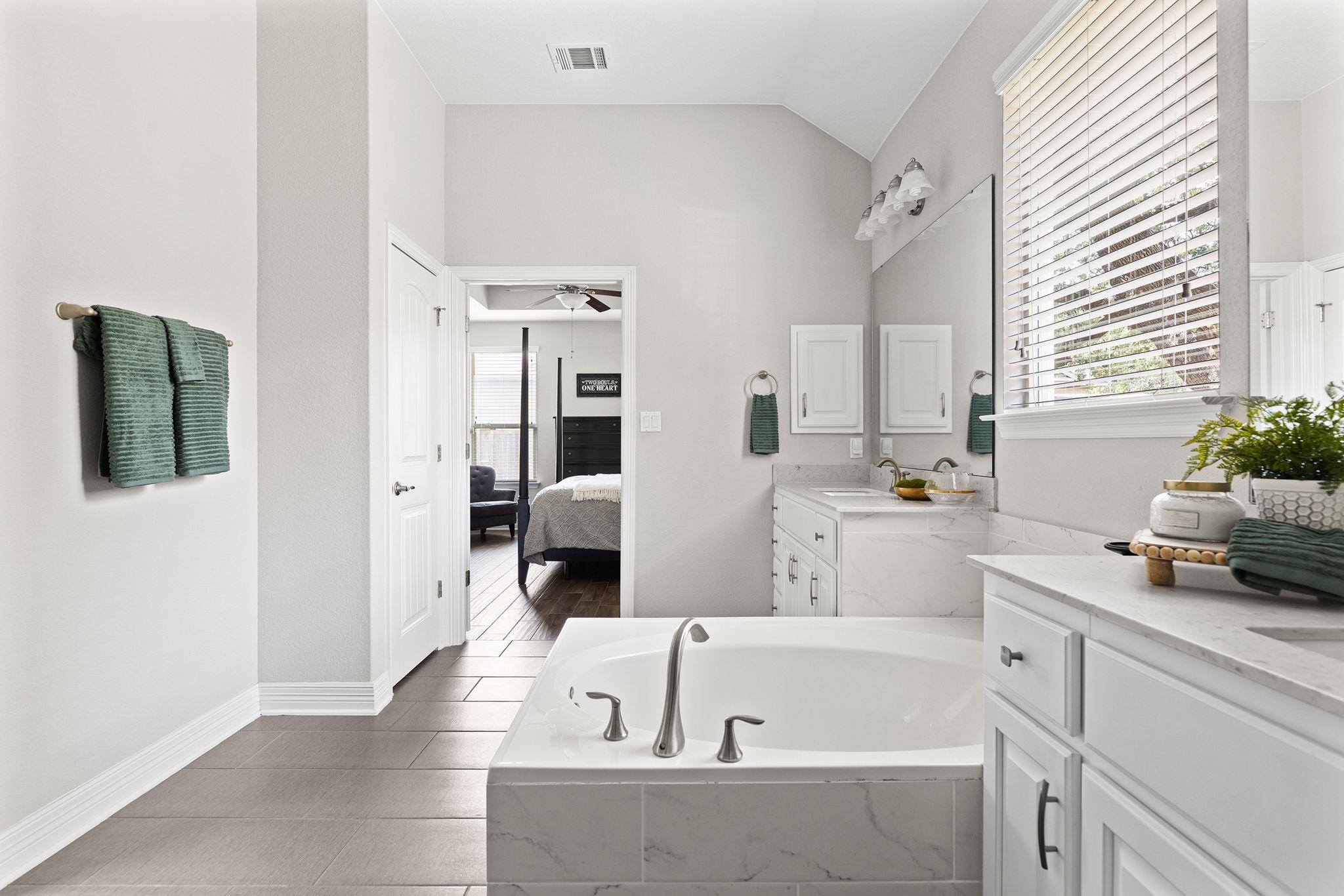 101 San Michelle Cv, Georgetown, TX 78628