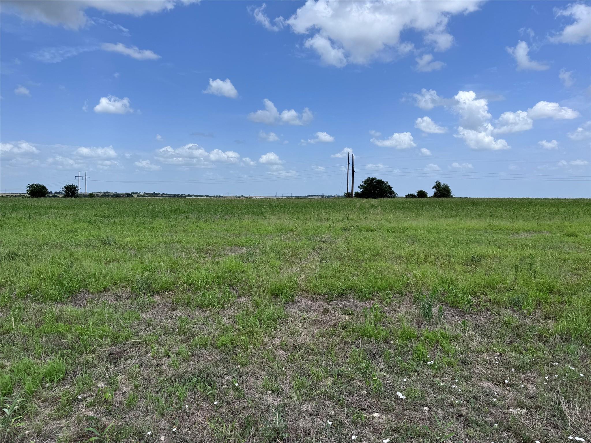 35 IH, Jarrell, TX 76537