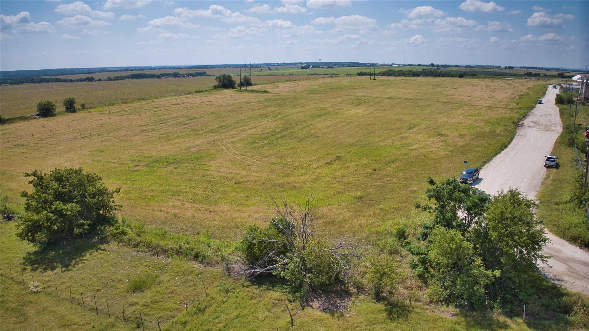 35 IH, Jarrell, TX 76537