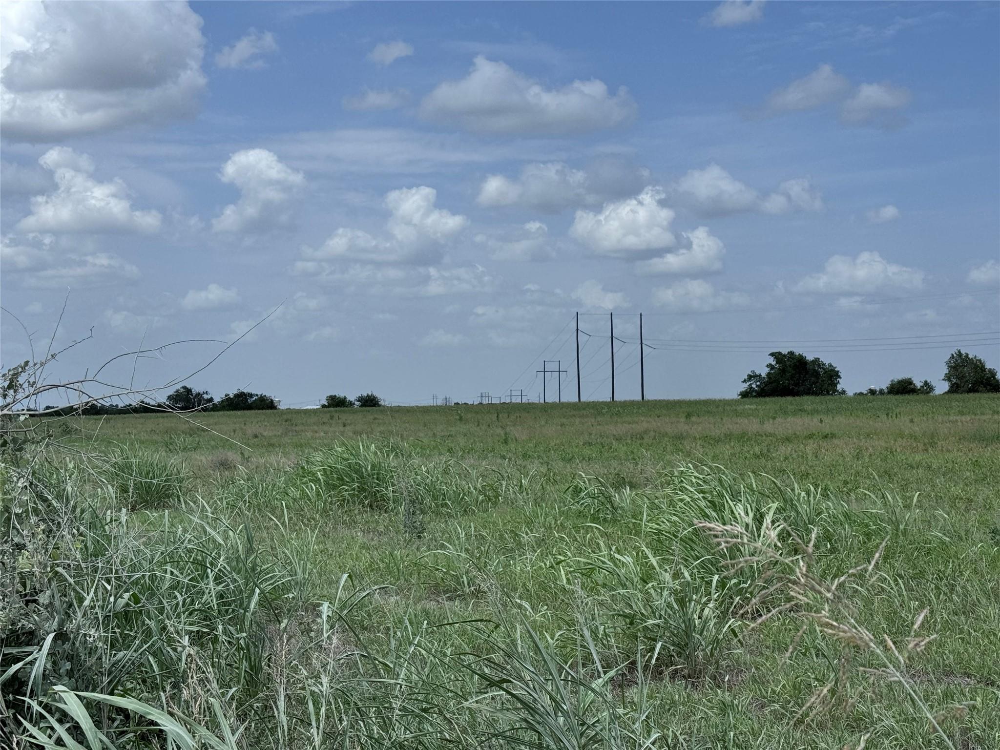 35 IH, Jarrell, TX 76537