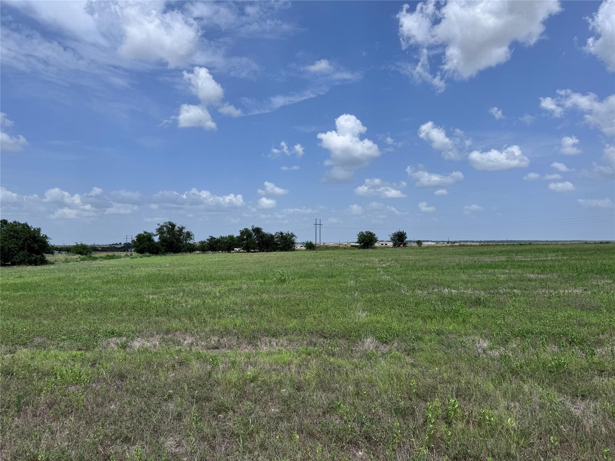 35 IH, Jarrell, TX 76537