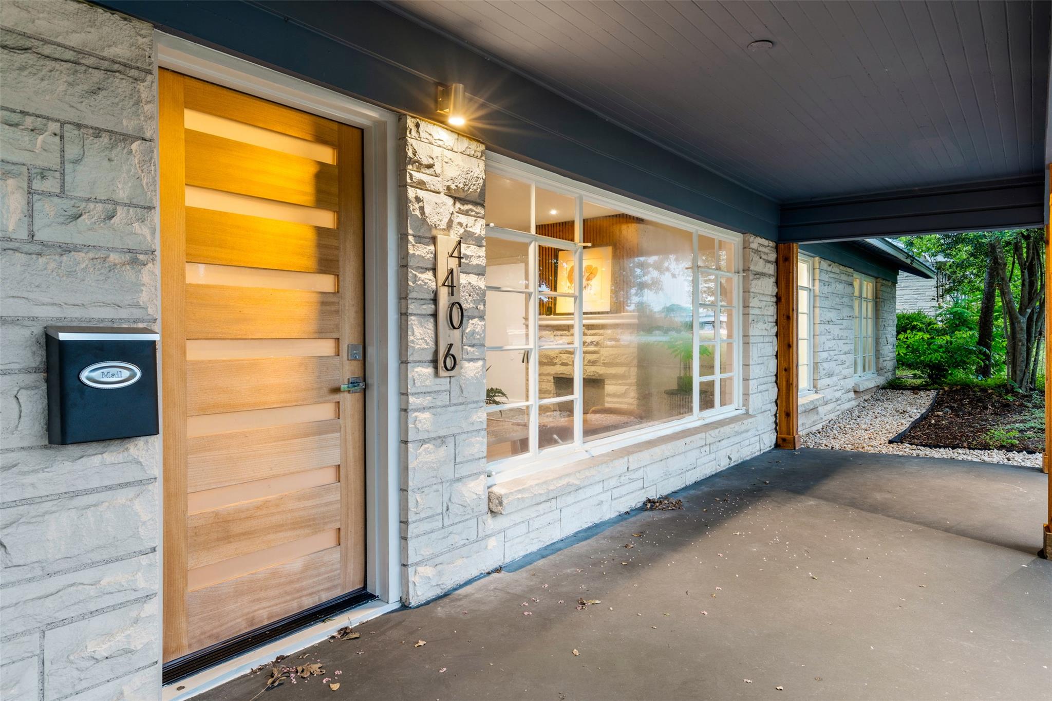 4406 Airport Blvd, Austin, TX 78722