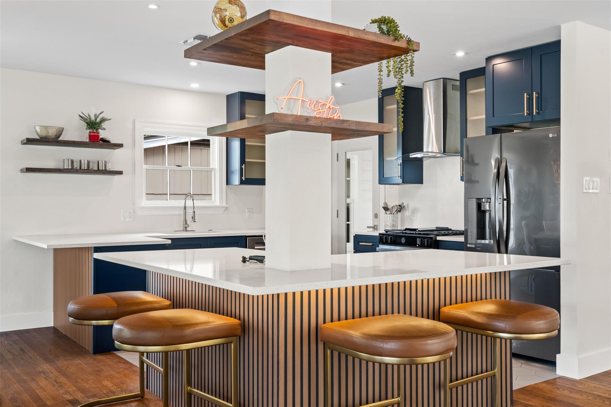 4406 Airport Blvd, Austin, TX 78722