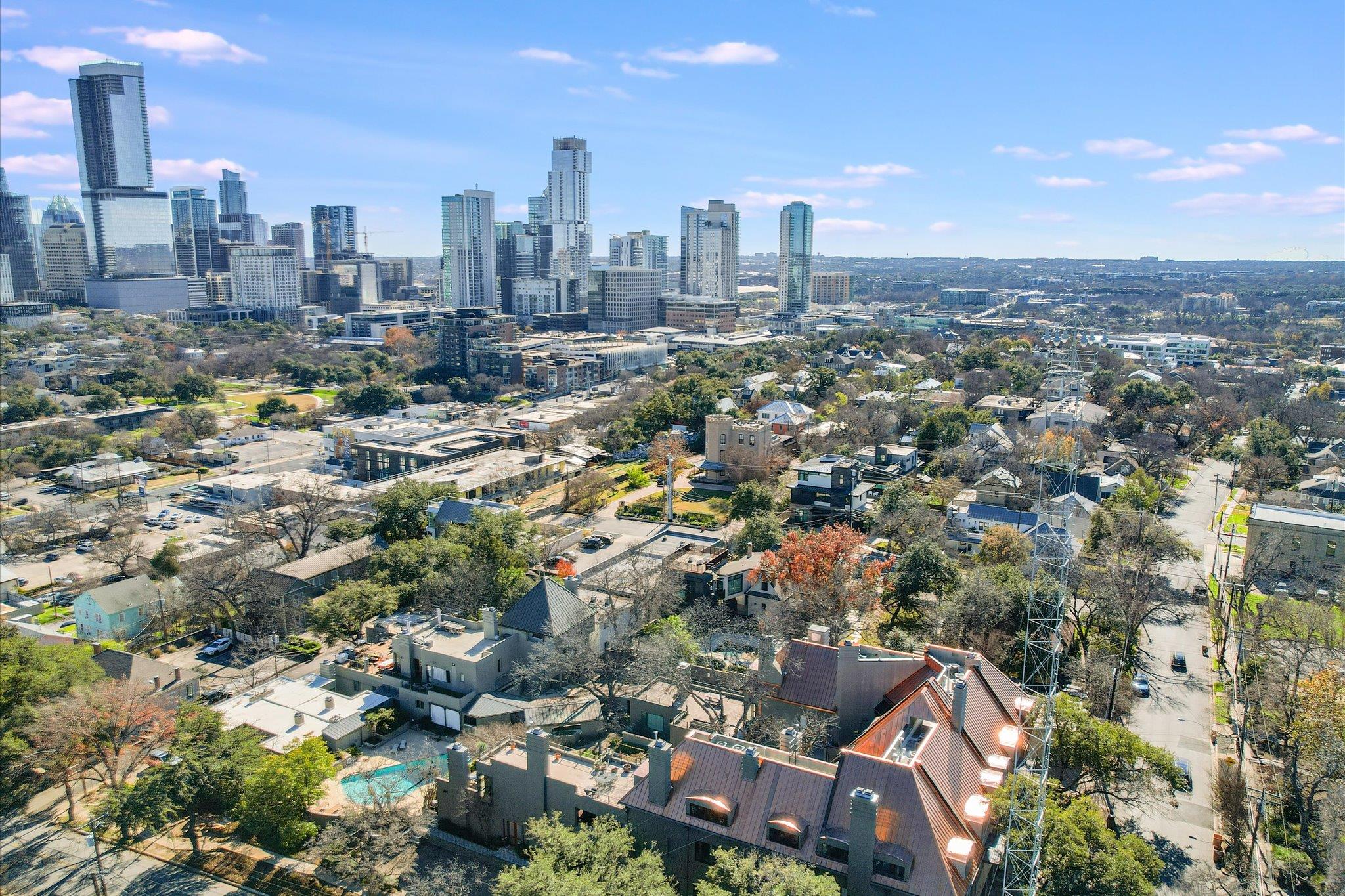1111 W 12th St # 118, Austin, TX 78703