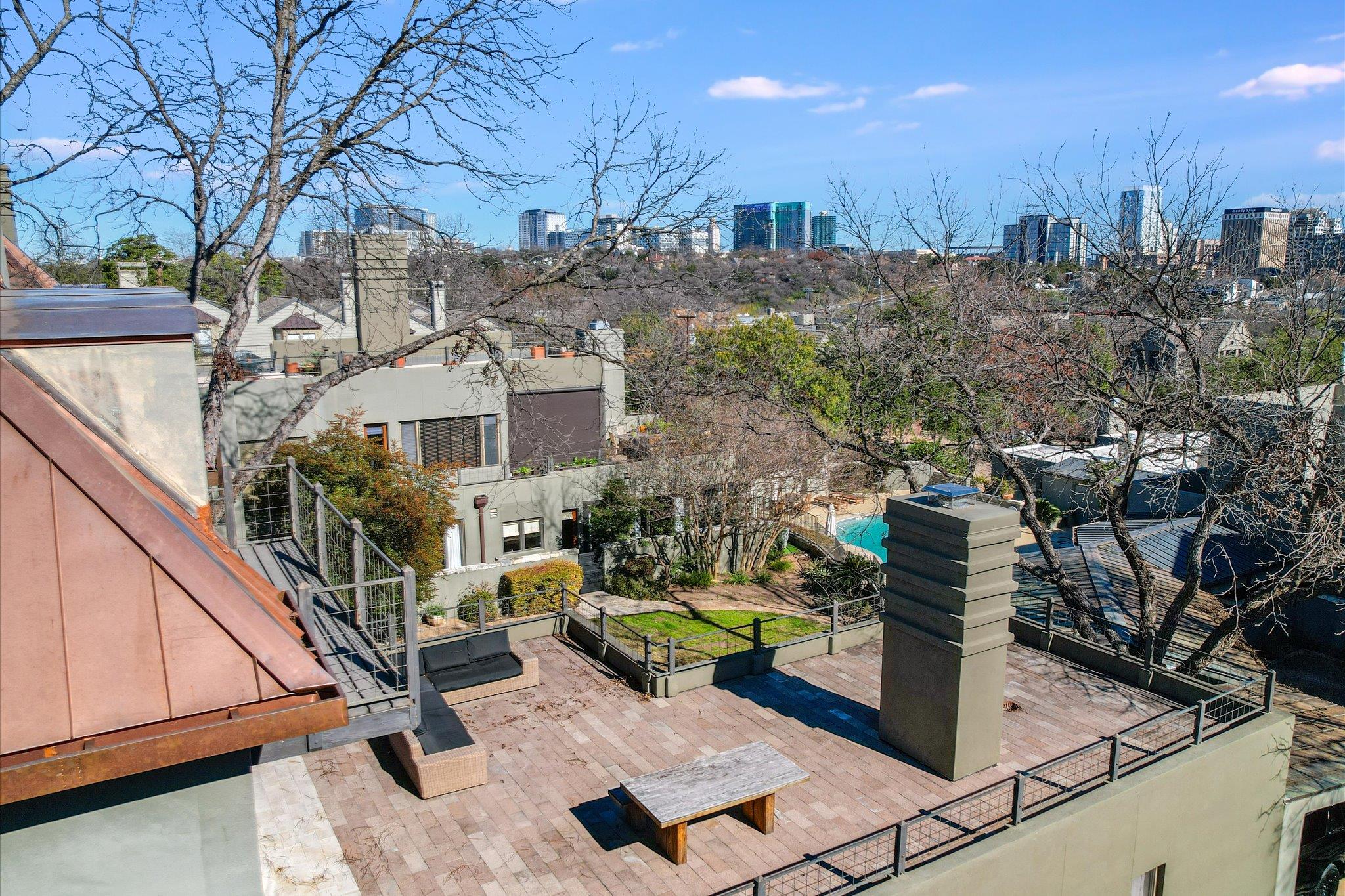 1111 W 12th St # 118, Austin, TX 78703