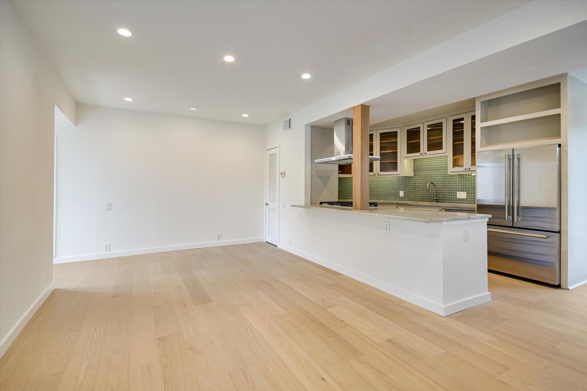 1111 W 12th St # 118, Austin, TX 78703