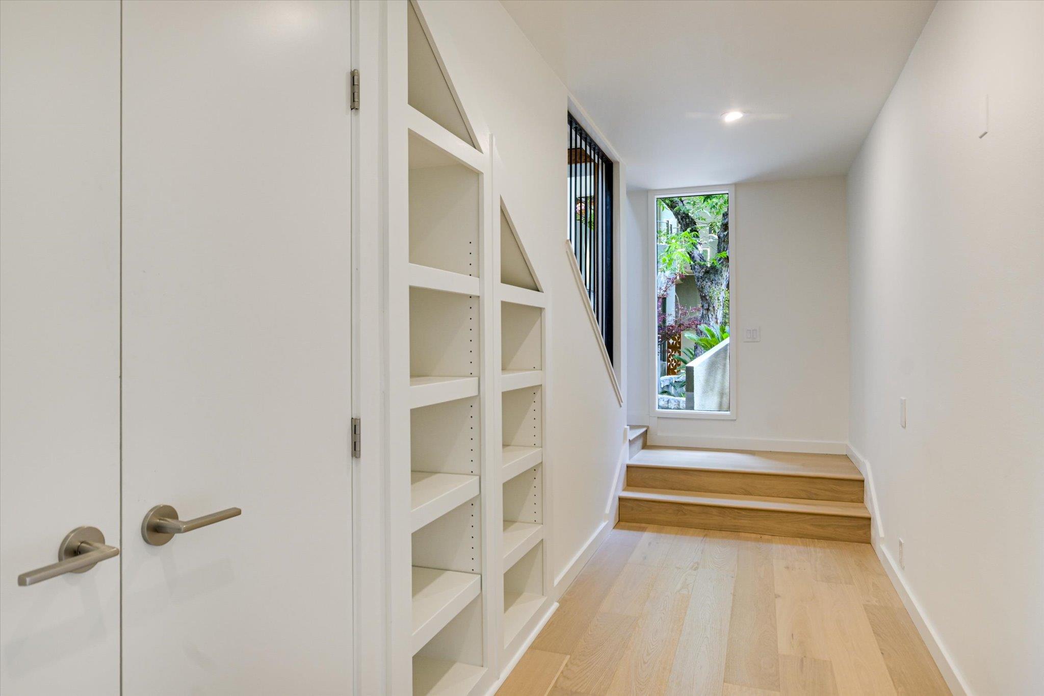 1111 W 12th St # 118, Austin, TX 78703