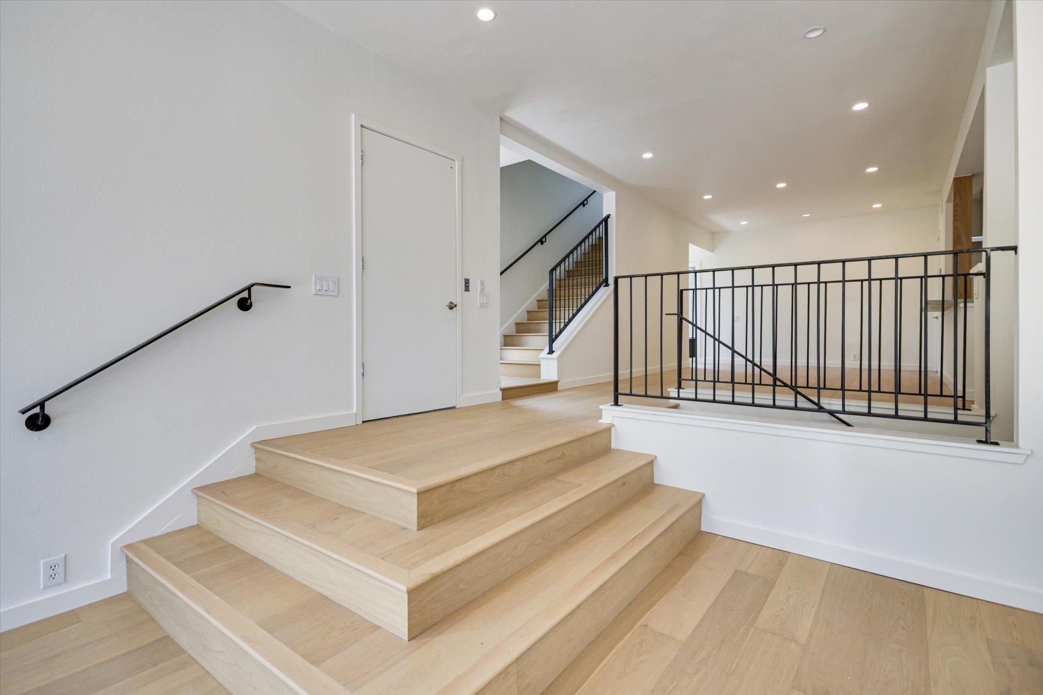 1111 W 12th St # 118, Austin, TX 78703