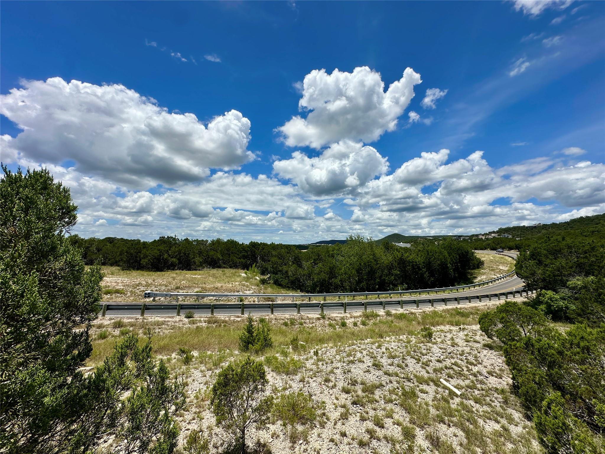 8316 Bronco Ln, Lago Vista, TX 78645