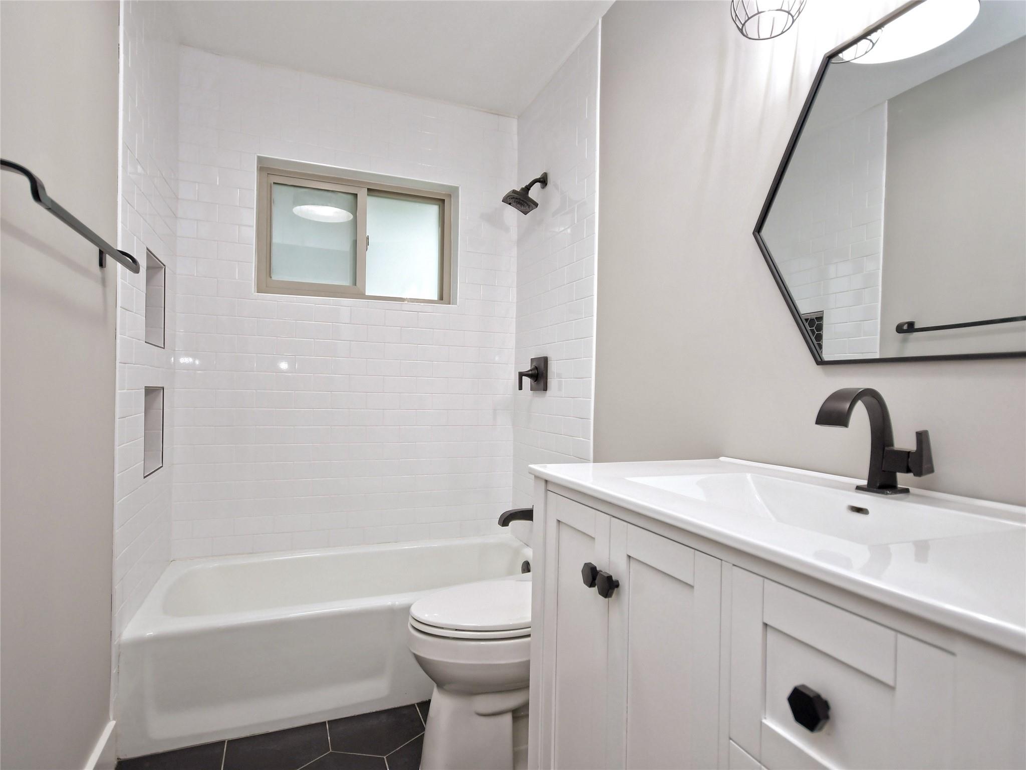3609 Winfield Cv, Austin, TX 78704