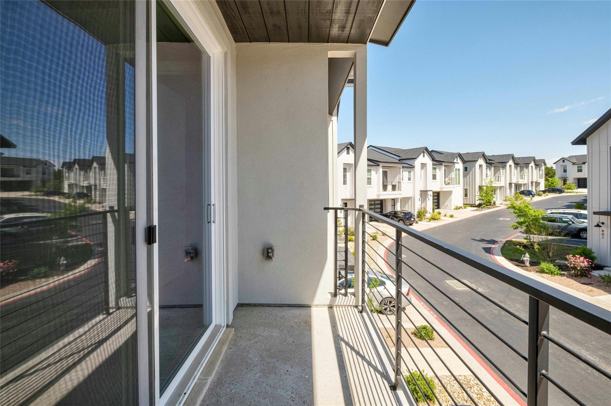 12001 Vista Parke Dr # 702, Austin, TX 78726