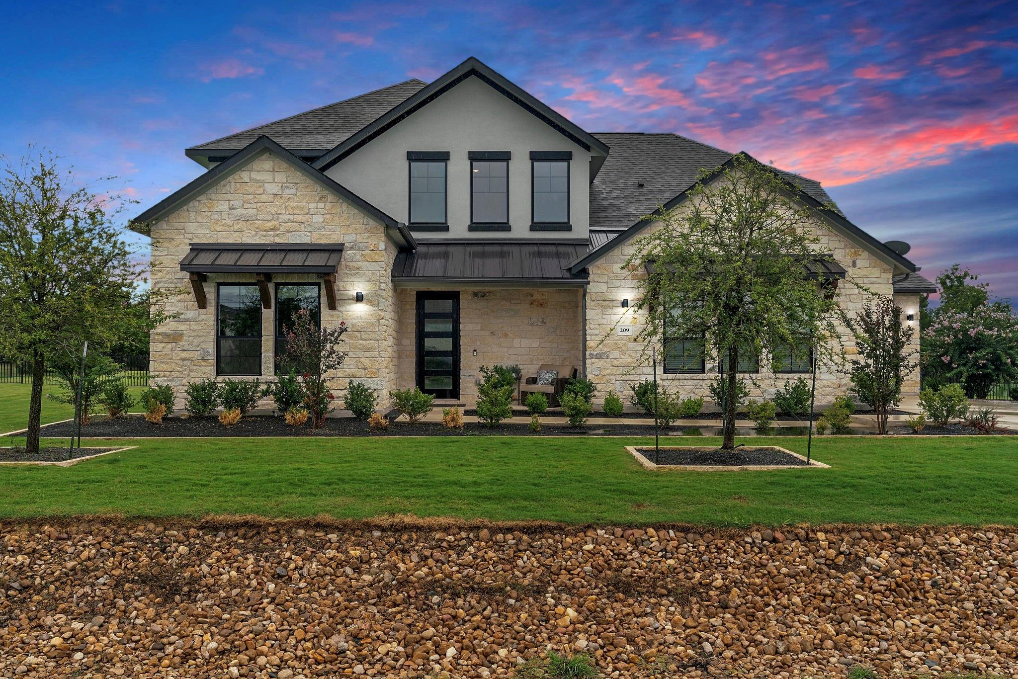 209 Northcrest Dr, Liberty Hill, TX 78642