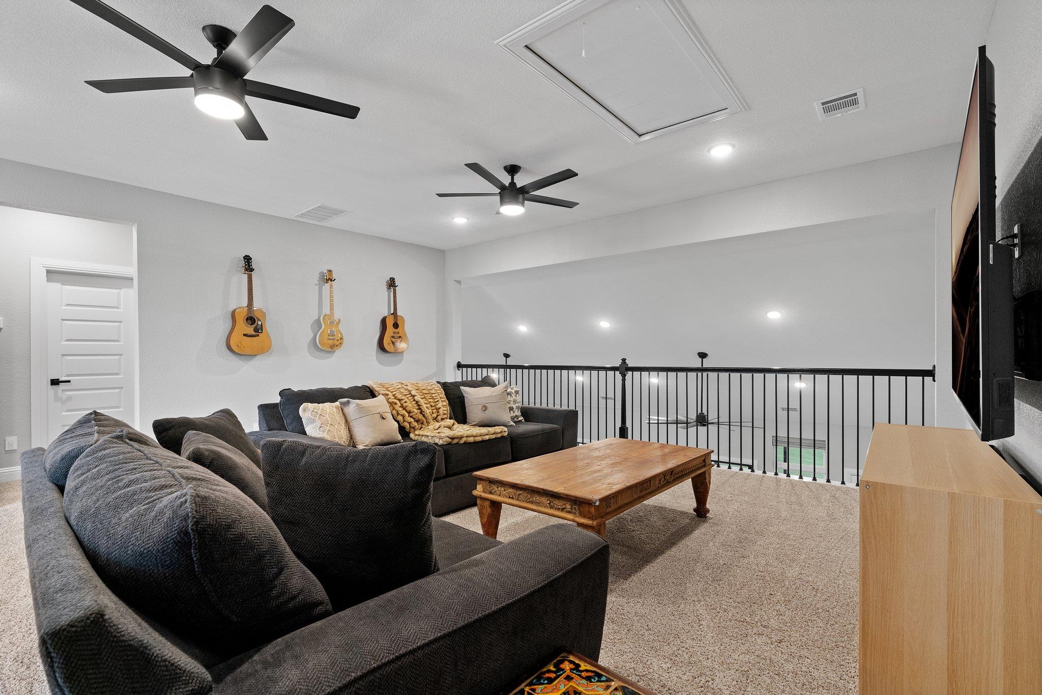 209 Northcrest Dr, Liberty Hill, TX 78642