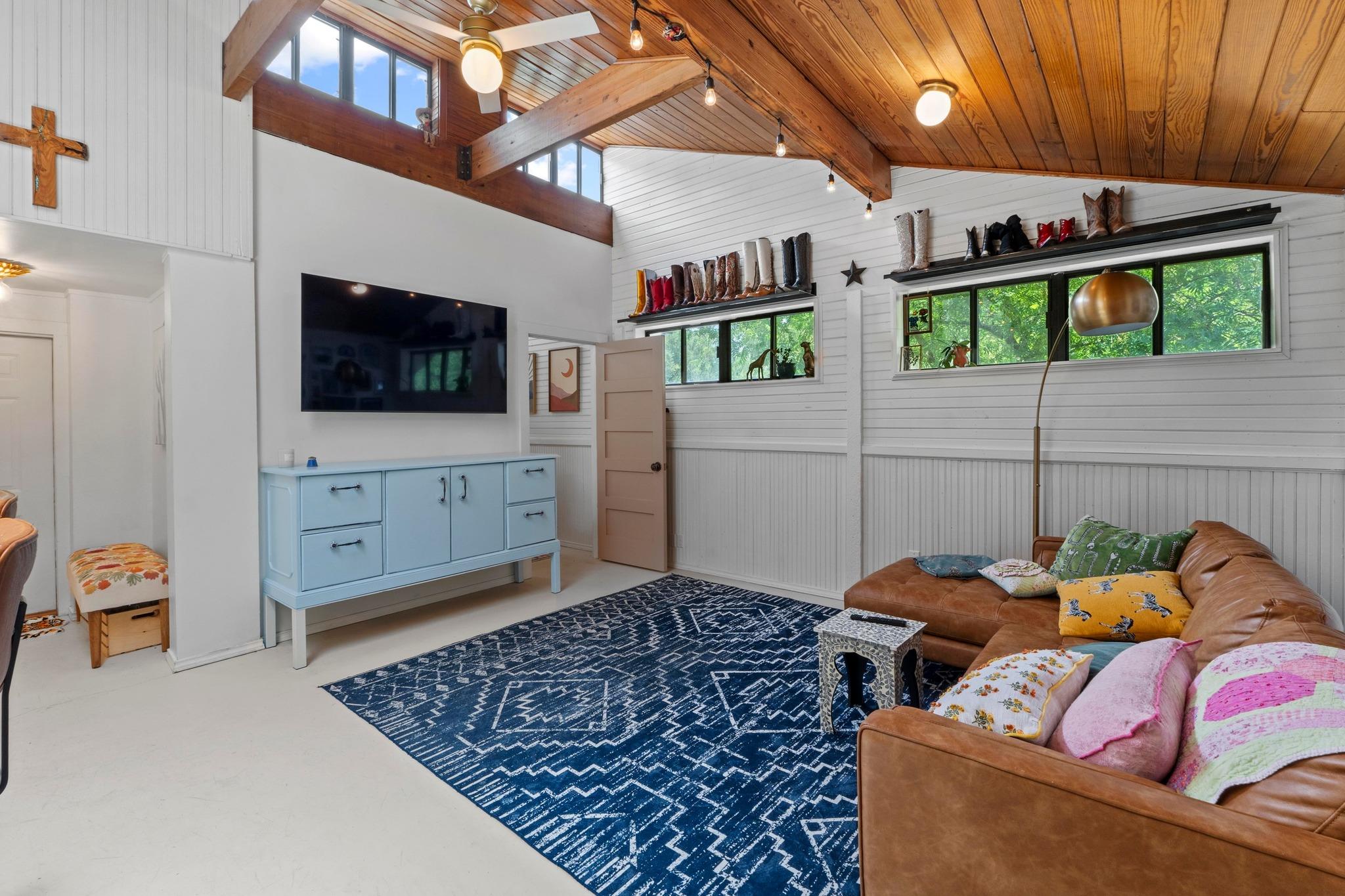 11302 Centennial Trl, Austin, TX 78726