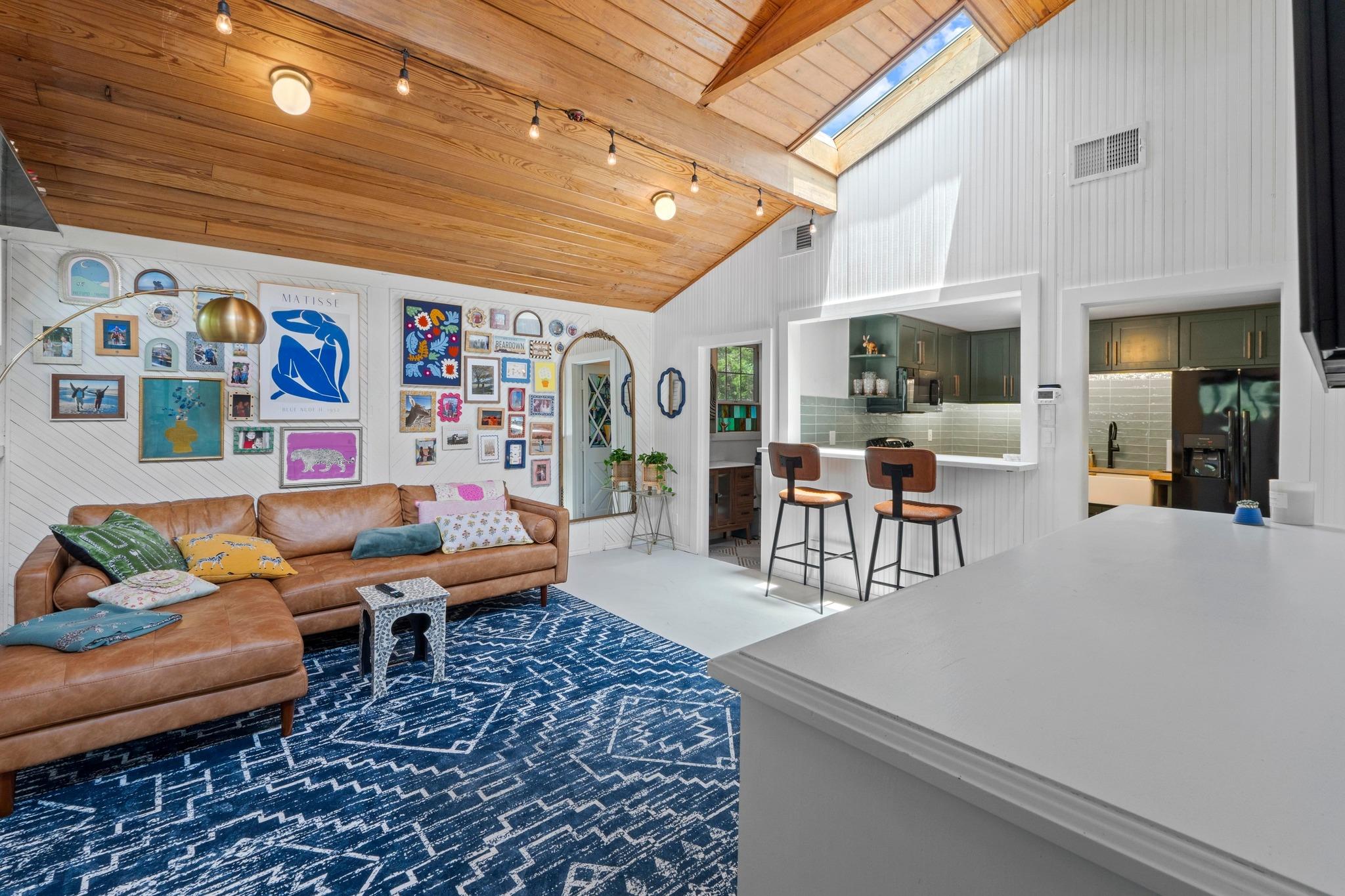 11302 Centennial Trl, Austin, TX 78726