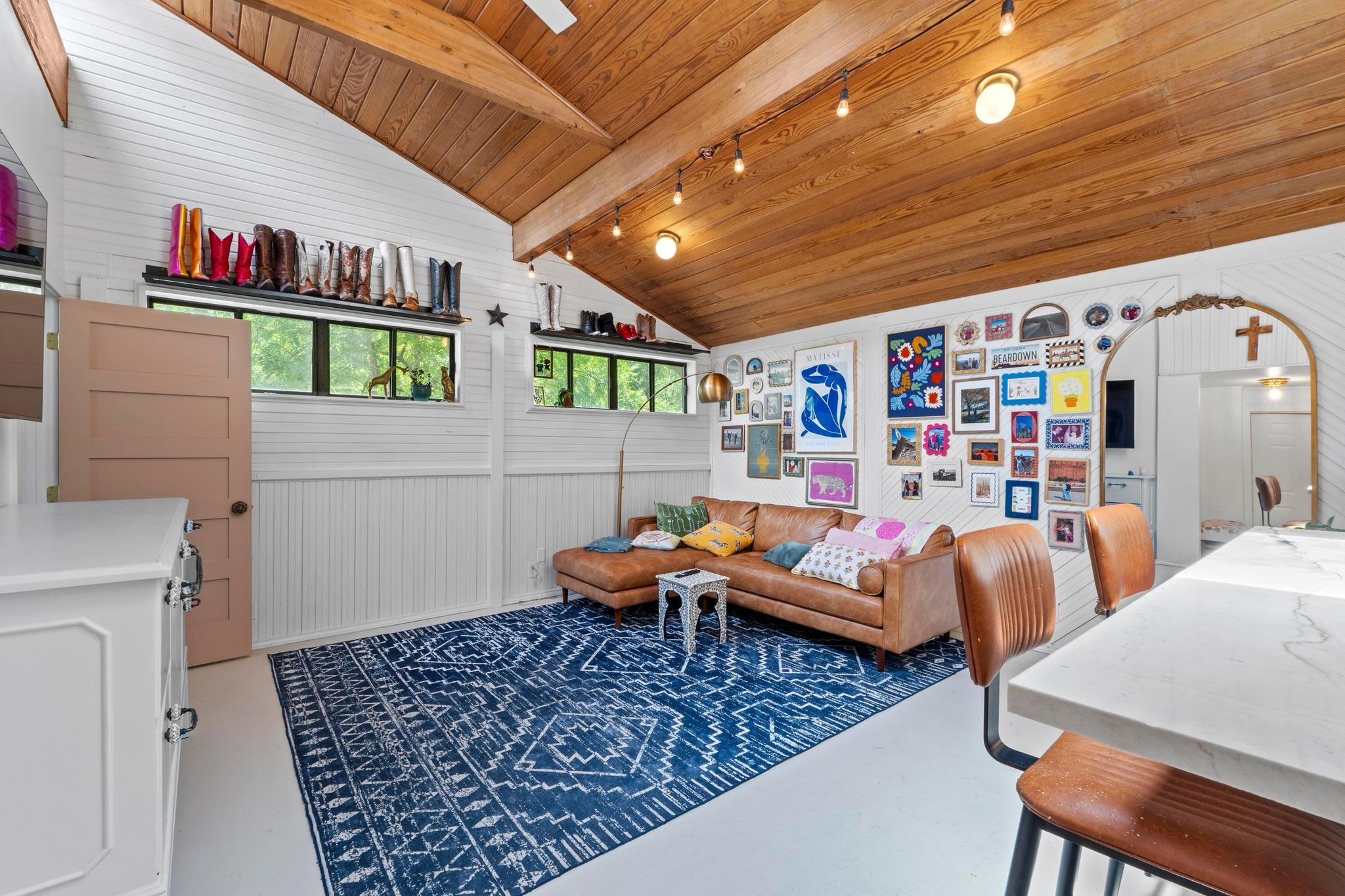 11302 Centennial Trl, Austin, TX 78726