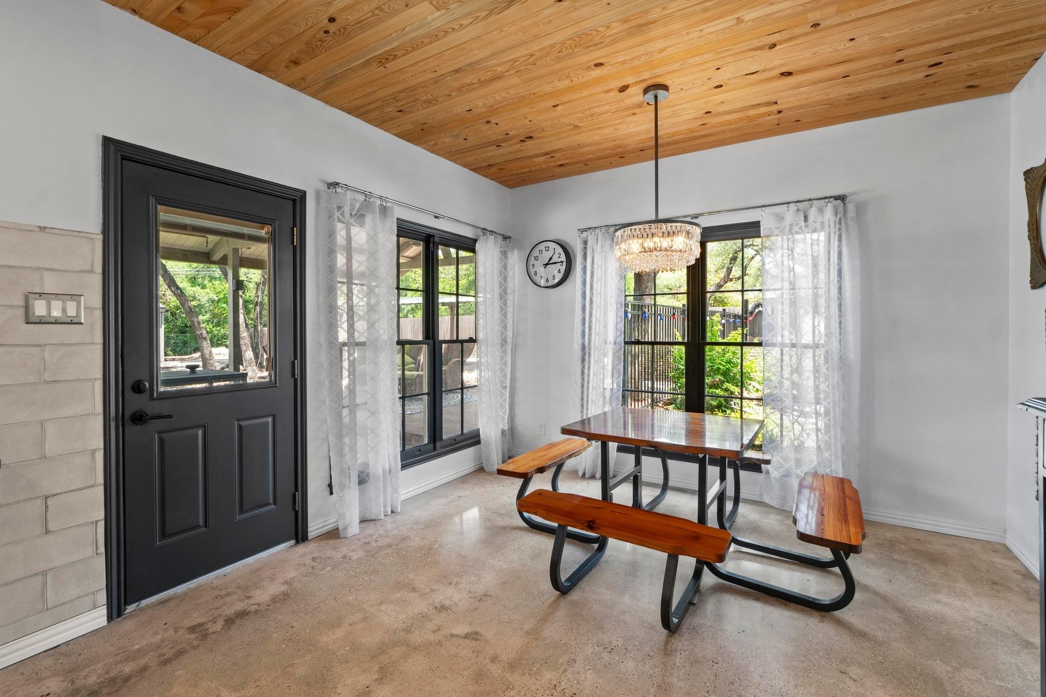 11302 Centennial Trl, Austin, TX 78726