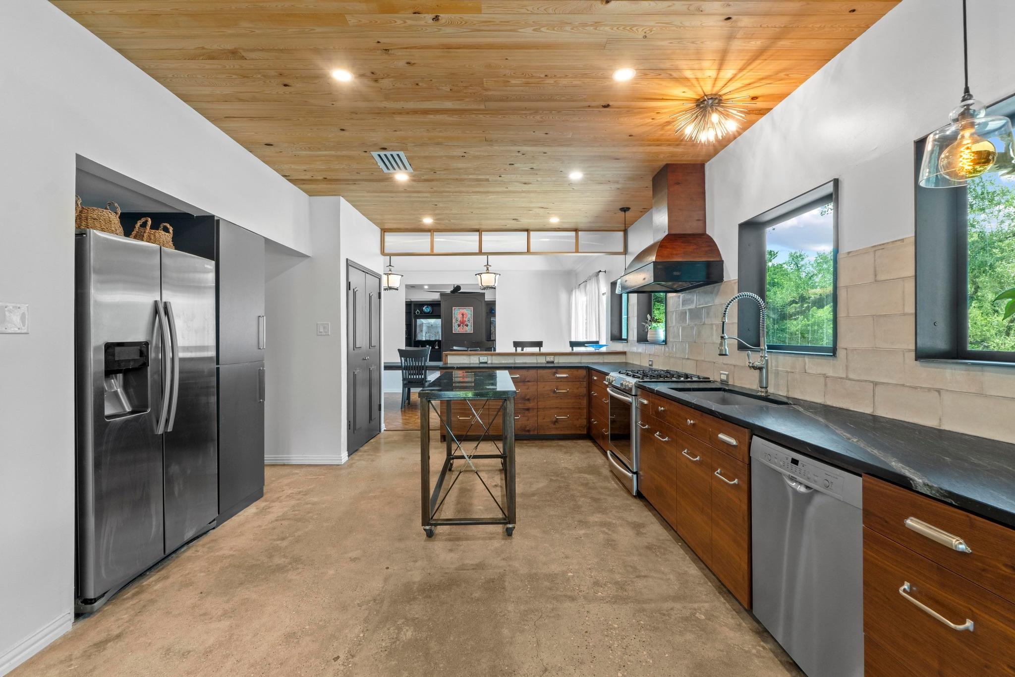 11302 Centennial Trl, Austin, TX 78726