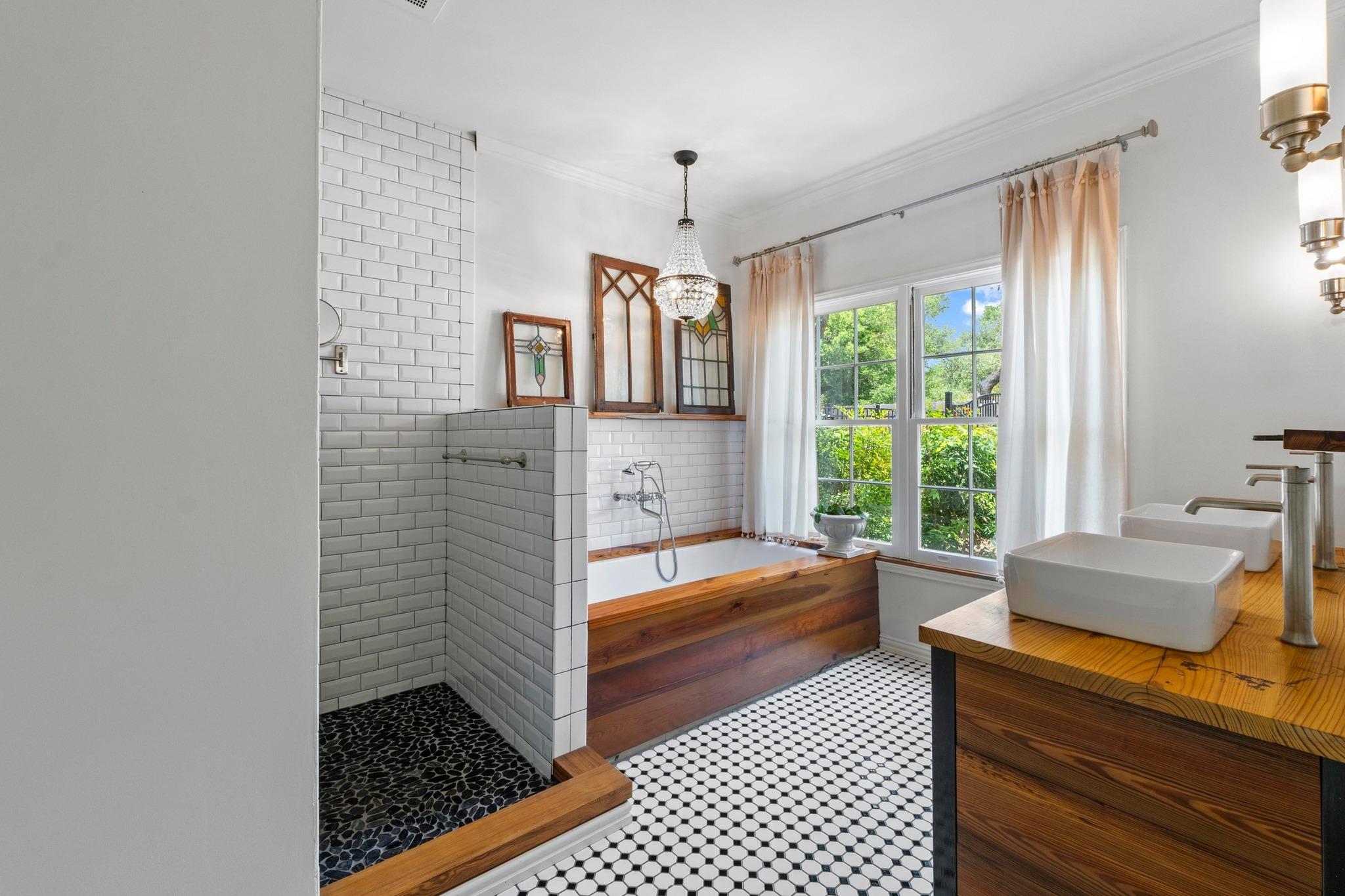 11302 Centennial Trl, Austin, TX 78726